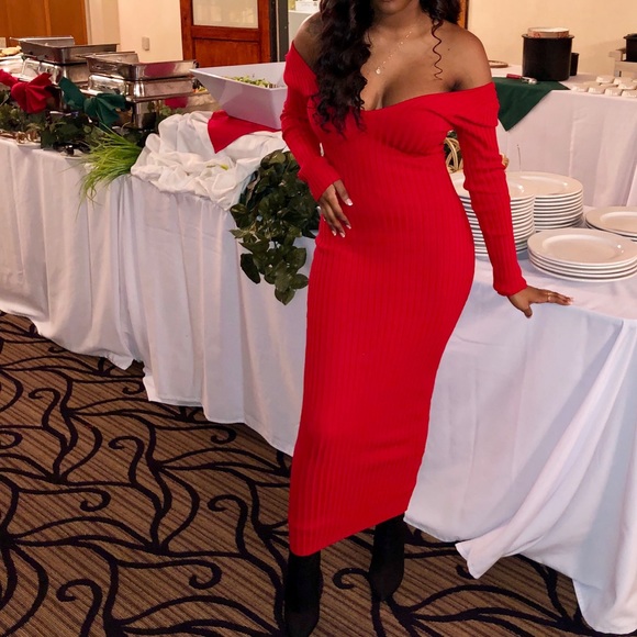 red maxi sweater dress
